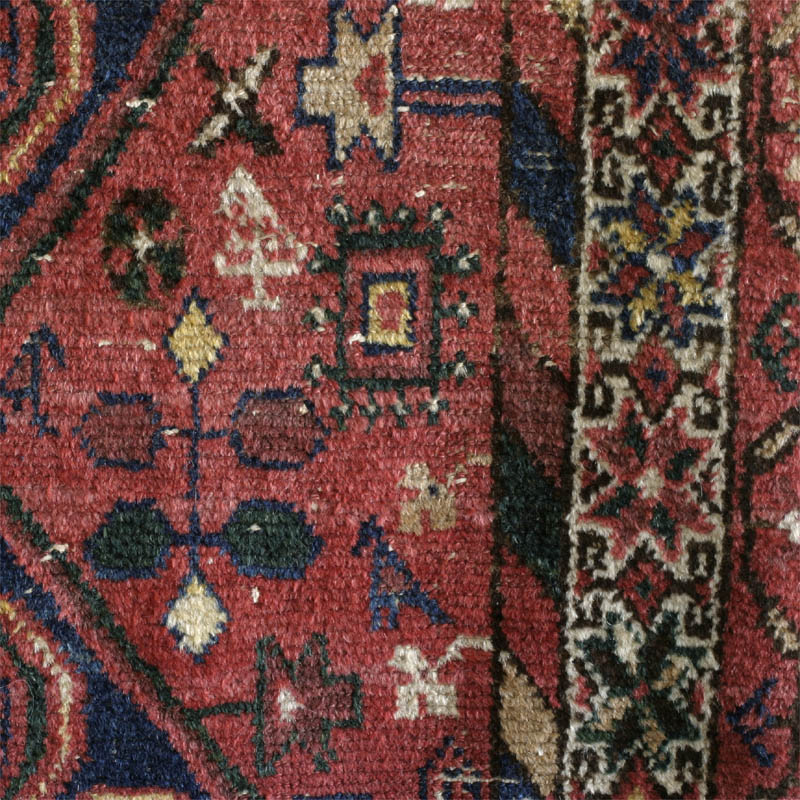 Kurdish or Afshar rug, large blossom medallions- border