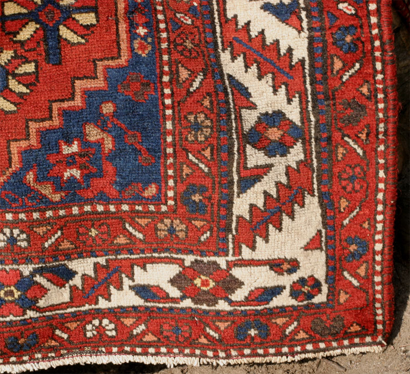 Kurdish hexagon lattice rug - lower right corner