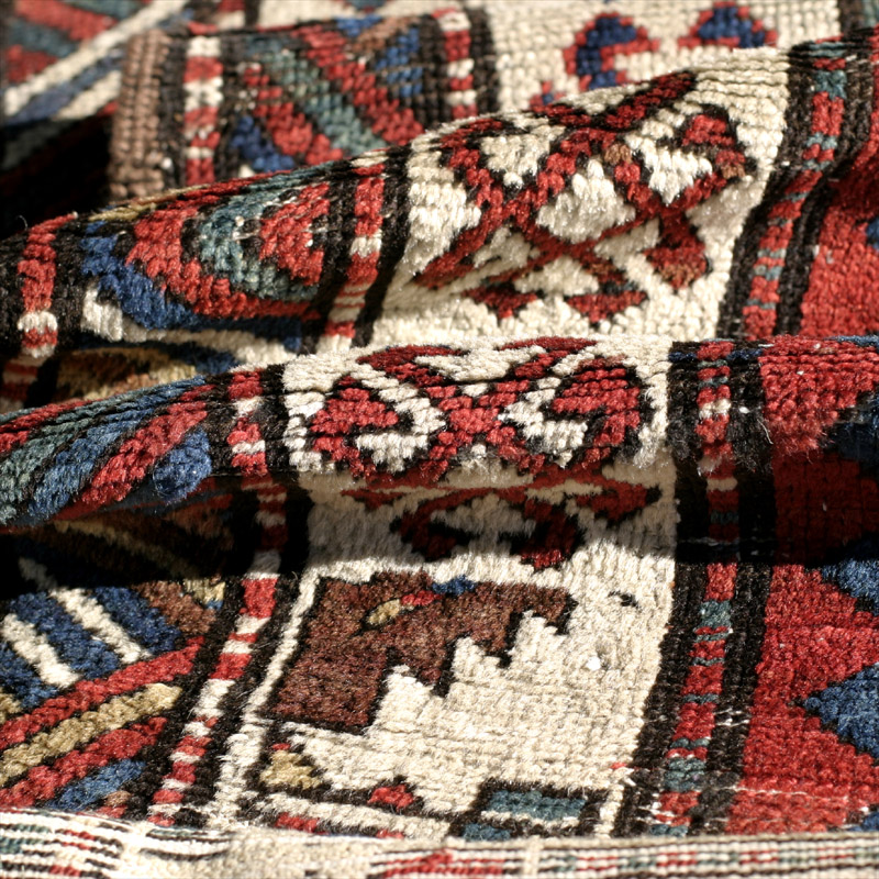 Kurdish long rug - pile folds