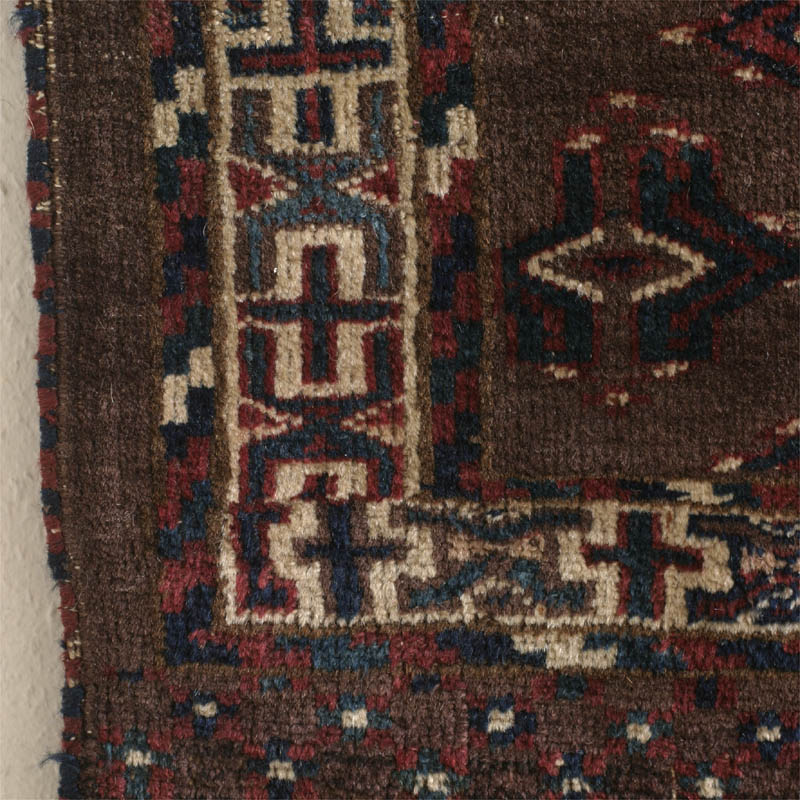 yomud turkmen rug, lower left border